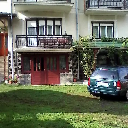 Farm stay Casa Poienar *