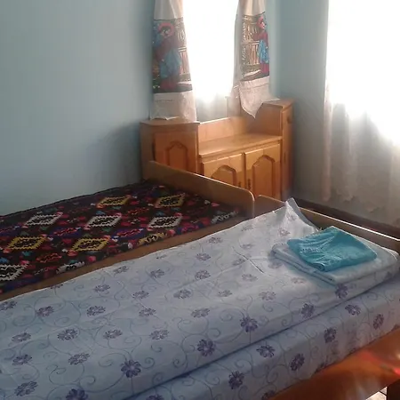 Farm stay Casa Poienar
